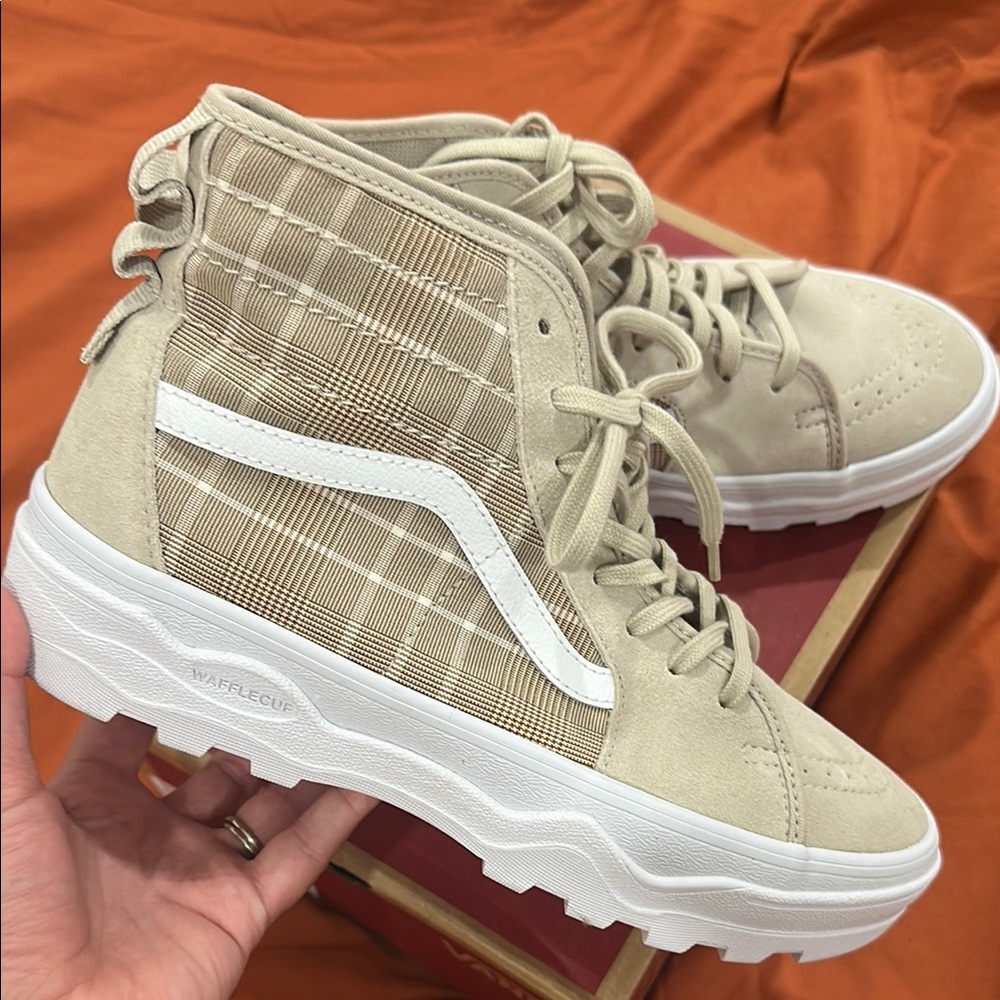 Plaid Sentry Sk8 Hi High-Top Vans - Picture 2 of 7